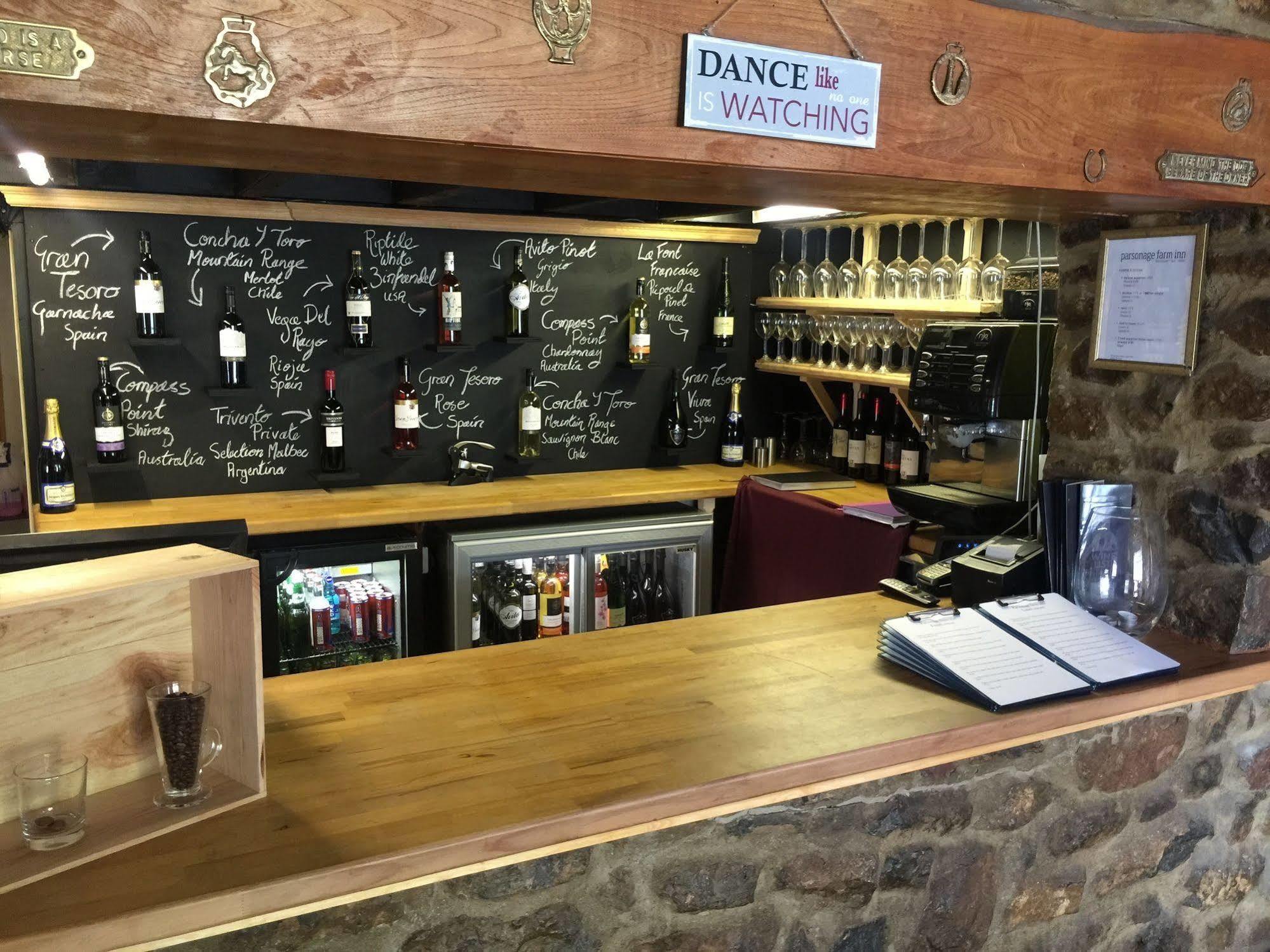 Parsonage Farm Inn Saint Florence Dış mekan fotoğraf