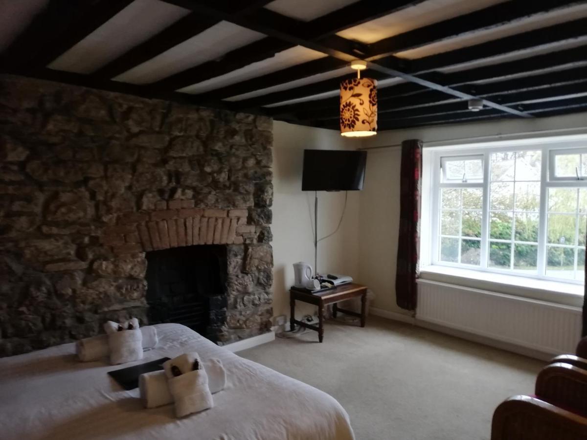 Parsonage Farm Inn Saint Florence Dış mekan fotoğraf